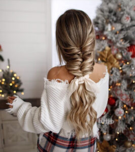 35 Beautiful Long Hairstyles for Christmas: Holiday Hair Magic