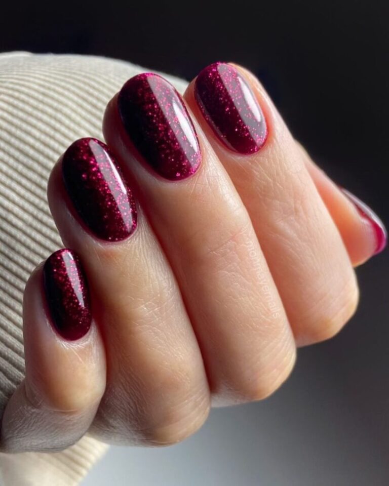 21 Shellac Nail Ideas That Slay: From Classic to Cool