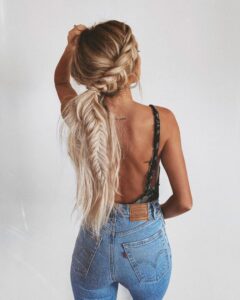 21 Creative Hairstyles for School Days: Braids, Buns, & Beyond