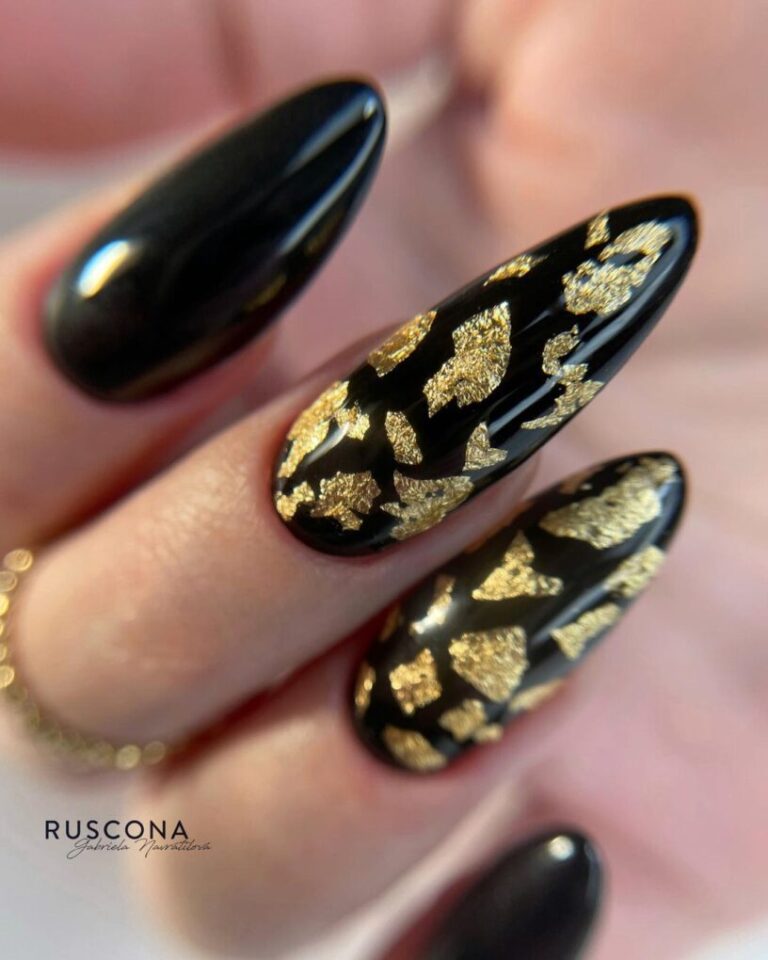 20 Black and Gold Ombre Nail Designs: Nail it Right