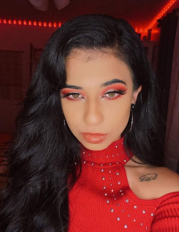 Red Valley: makeup looks in red