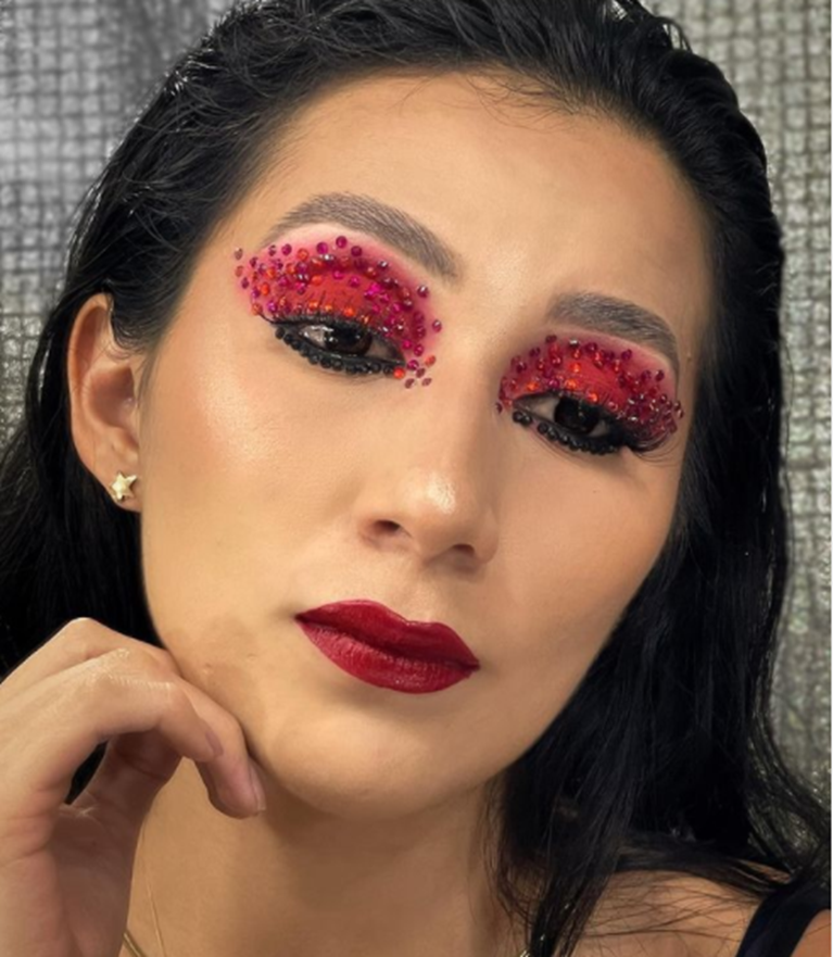 Classic Red Makeup Crystal Lite