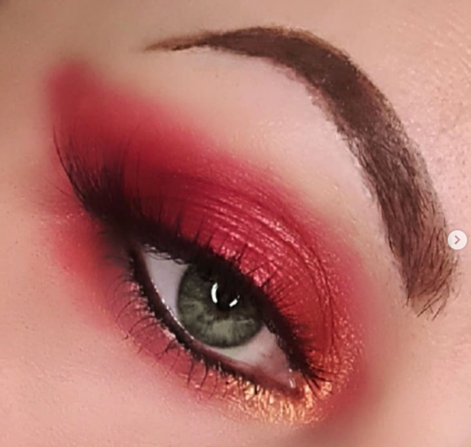 Glam Goddess shimmery red eyeshadow