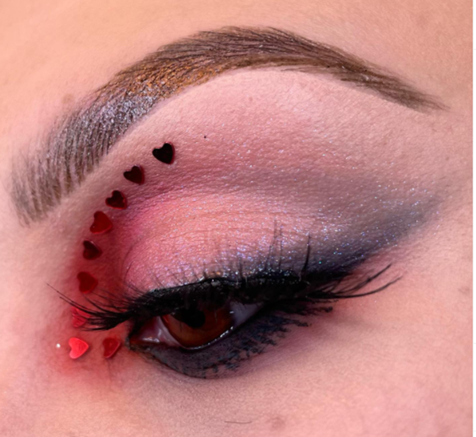 Tiny Hearts Red Eyeshadow