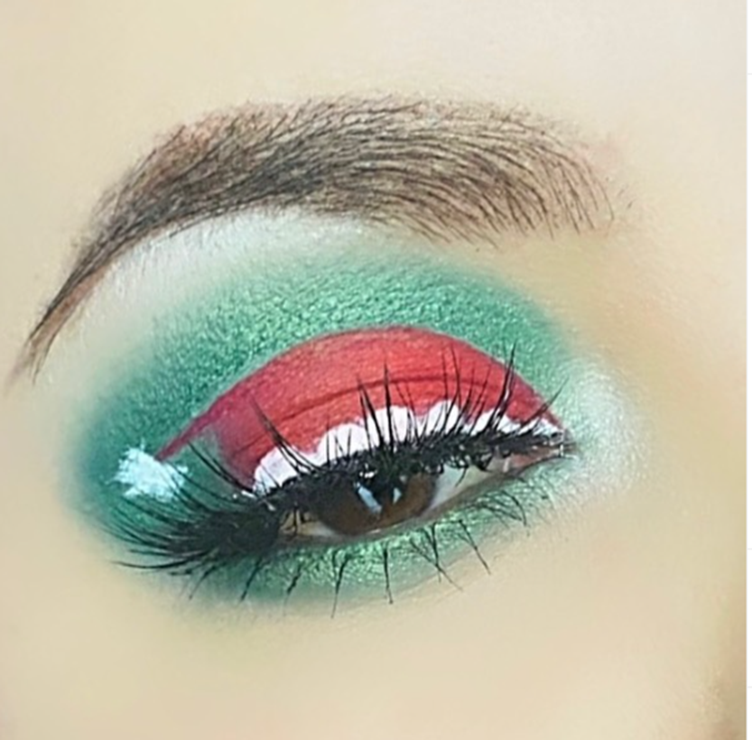 Shimmery Christmas Eyeshadow