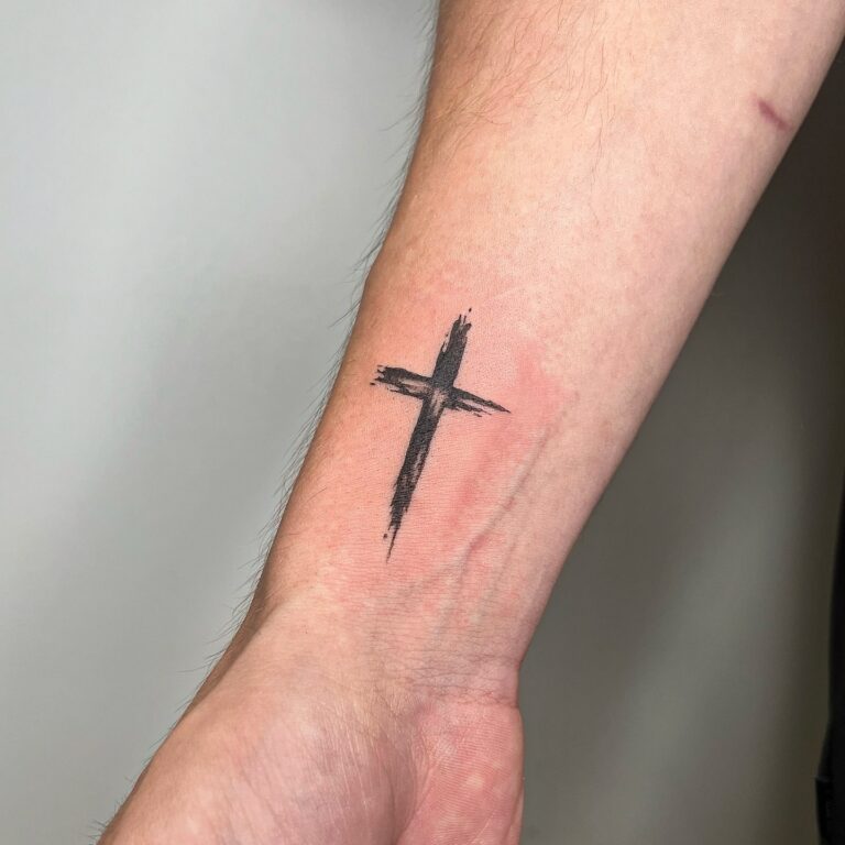 55+ Best Cross Tattoo Ideas for Men of Faith