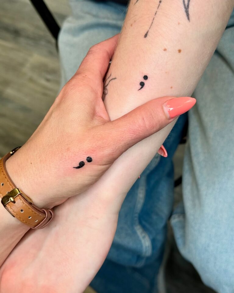 40+ Little Tattoos for Women With Meaning and Subtle Style