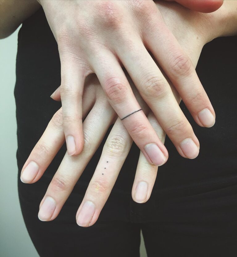 35+ Wedding Ring Tattoo Ideas To Express Your Love with Ink