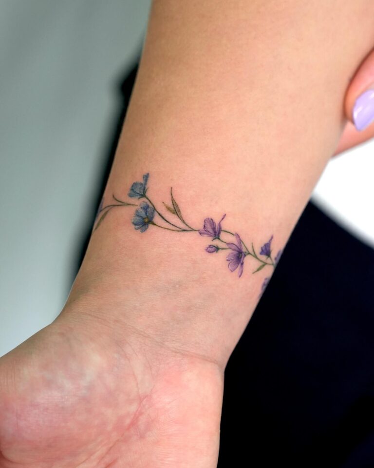 60+ Beautiful & Stylish Wrist Bracelet Tattoo Ideas