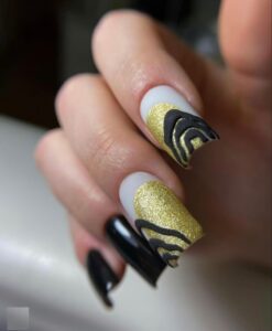 Squoval Nails 15 Ideas: Chic & Trendy Designs