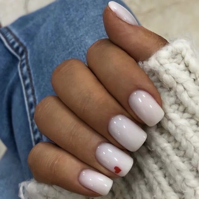 Milky White Nails Acrylic 22 Ideas: A Trendy and Elegant Nail Art Choice