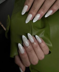 Long French Winter Nails 2025-2025 16 Ideas: Embrace the Elegance