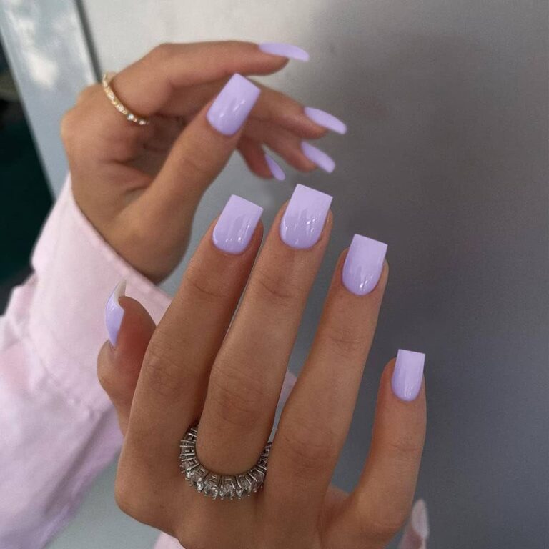 Best 16+ light purple acrylic nails you must try this year
