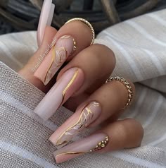 Best 30+ long acrylic nail designs you must try this year