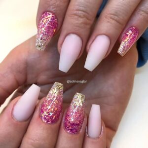 Best 27+ gold and pink nails you must try this year
