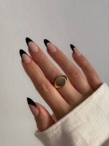 Best 30+ black french nails you must try this year