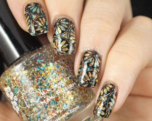 Best 28+ Stamping Technique Fall Nails you must try this year