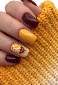 Best 24+ Nature-Inspired Fall Nail Look you must try this year