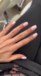 Best 11+ back to school nails short you must try this year