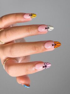 26+ Perfect Pumpkin Nails To Obsess Over This Season