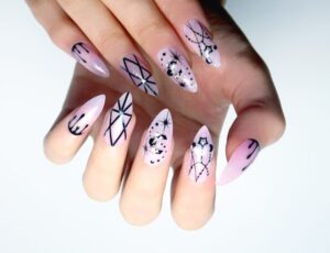 Best 23+ gothic nail designs you must try this year