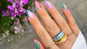 Best 12+ spring color nails you must try this year
